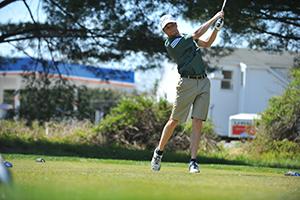 Freshman Brooks Holloway competing at the Mustangs spring invitational in Hampstead. (Photo by Sabina Moran)