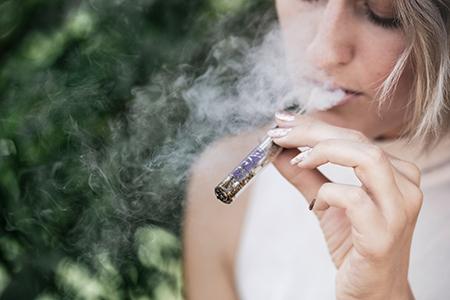 Vaping, smoking harm lung health