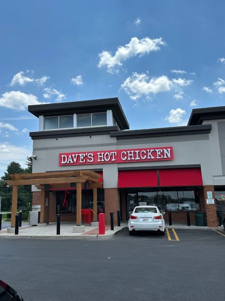Daves Hot Chicken in Owings Mills, located at 9900 Reisterstown Rd.
